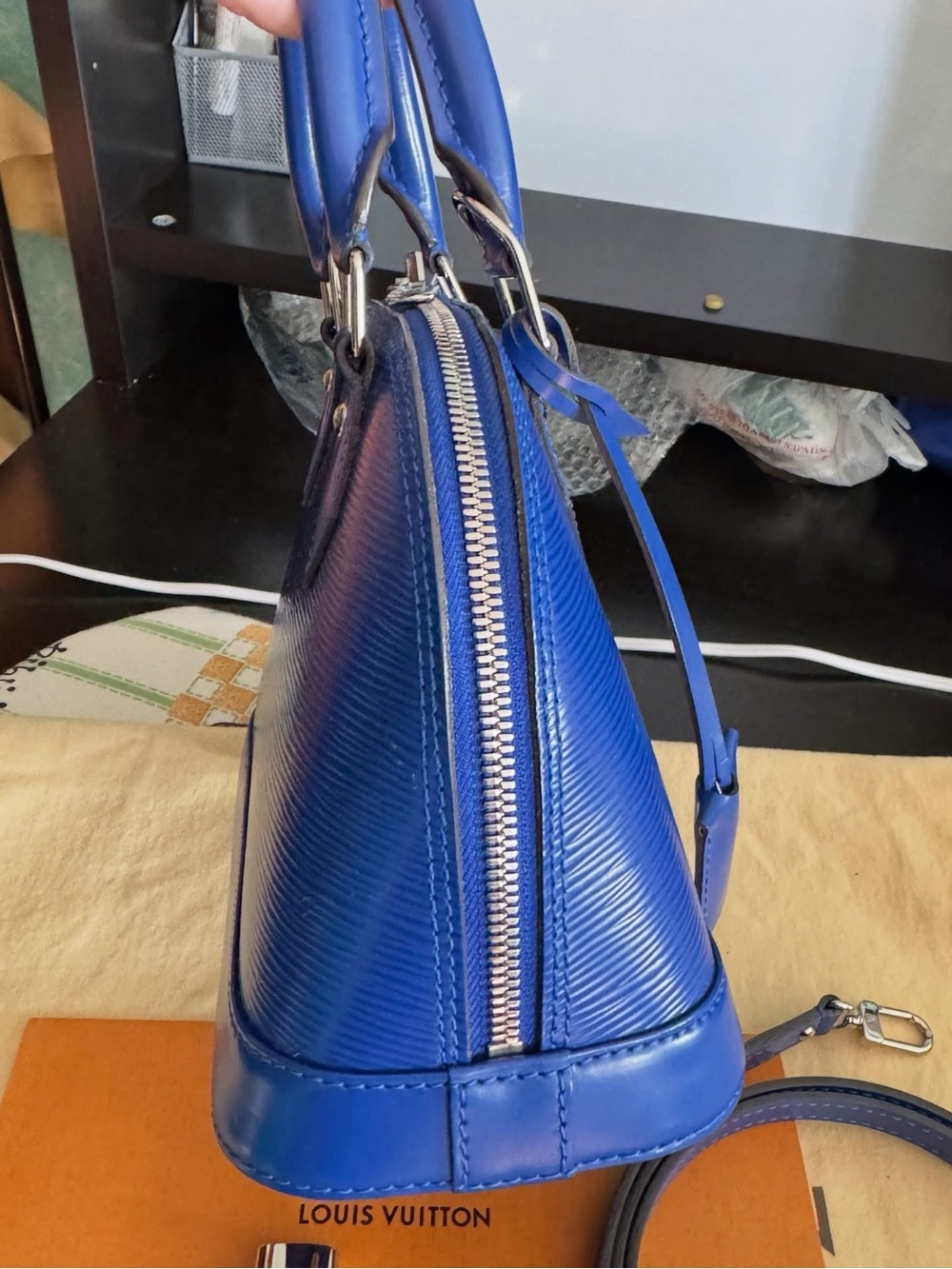 Louis Vuitton Blue Epi Alma BB Satchel - Picture 5 of 14